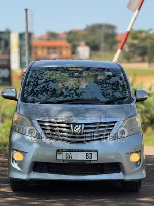 Toyota Alphard 2.4 Petrol FWD 2010 Silver