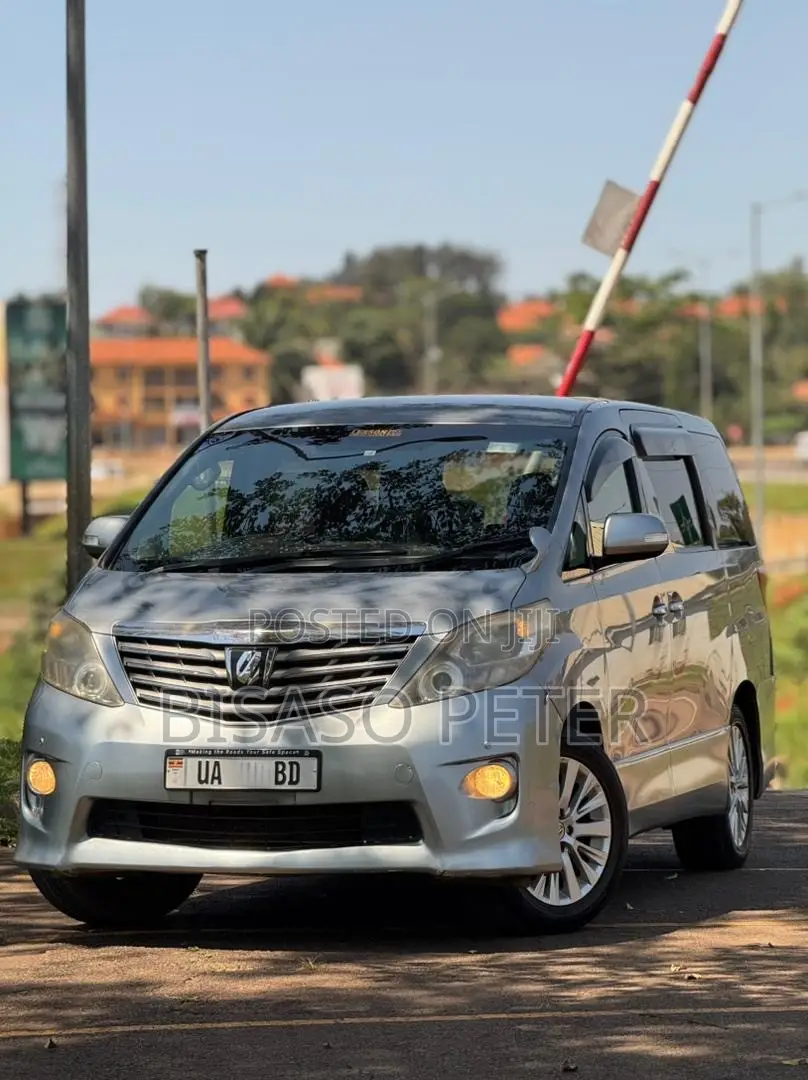 Toyota Alphard 2.4 Petrol FWD 2010 Silver