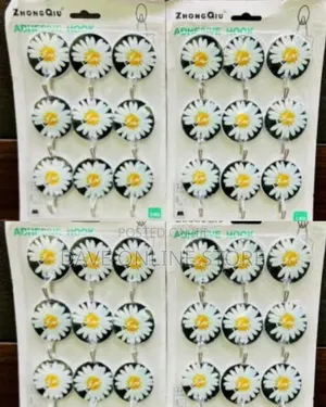 Zhongqiu Decorative Daisy Adhesive Wall Hangers