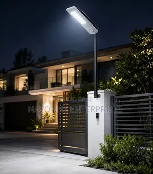 Commercial 300W Integrated Solar Street Light With LiFePO4 Battery
