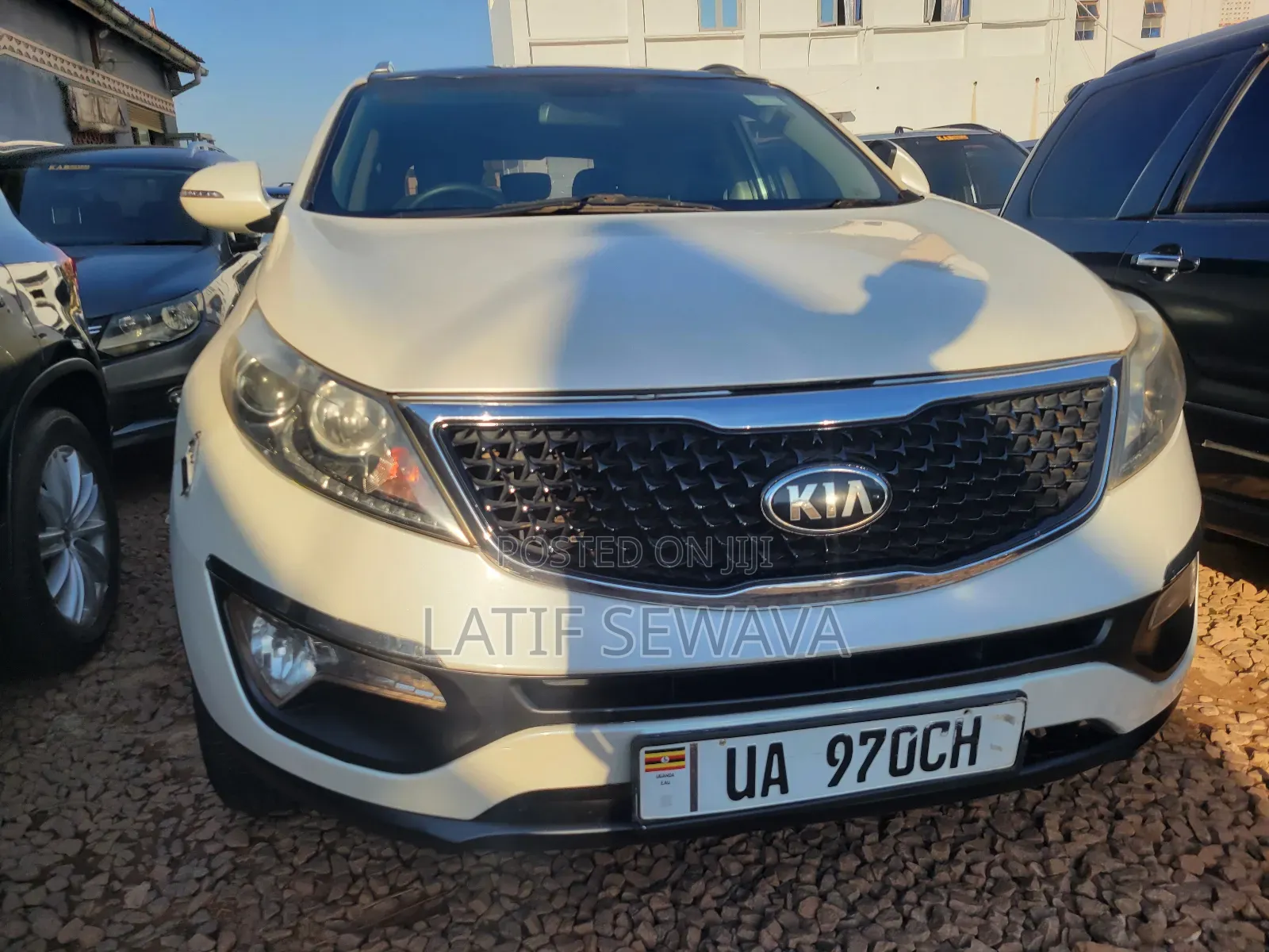 Kia Sportage Base 4dr FWD (2.4L 4cyl 6M) 2012 White