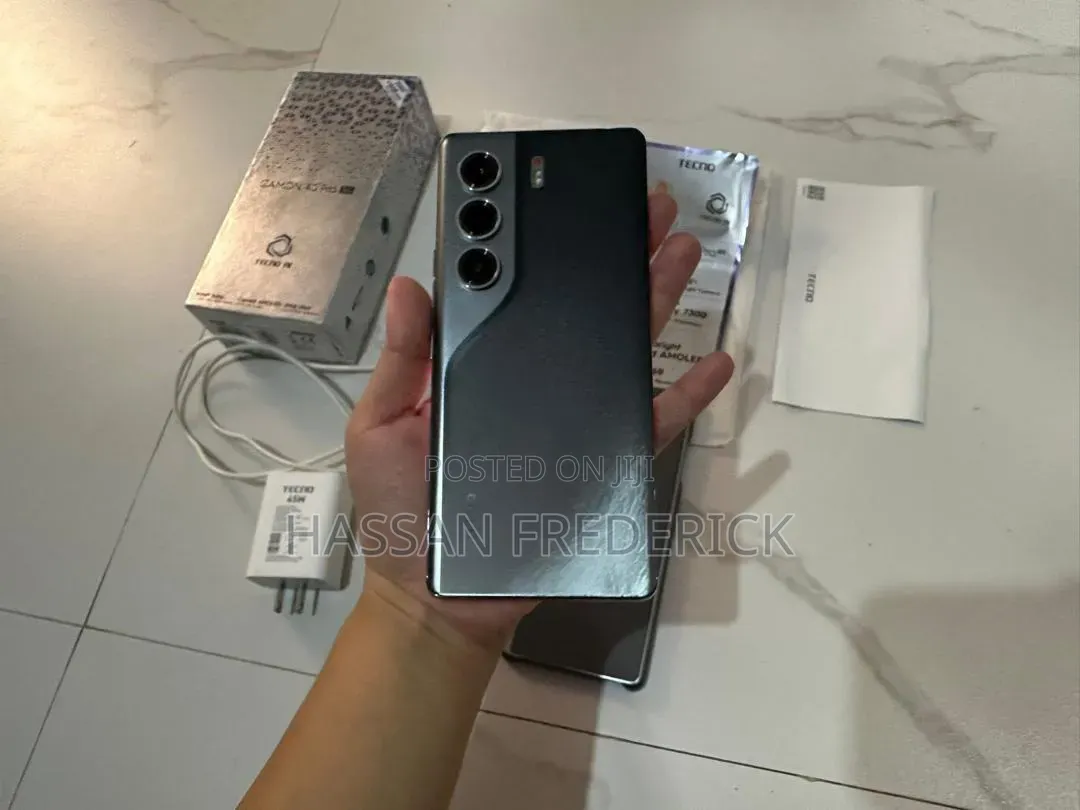 New Tecno Camon 40 Pro 5G 256 GB Black