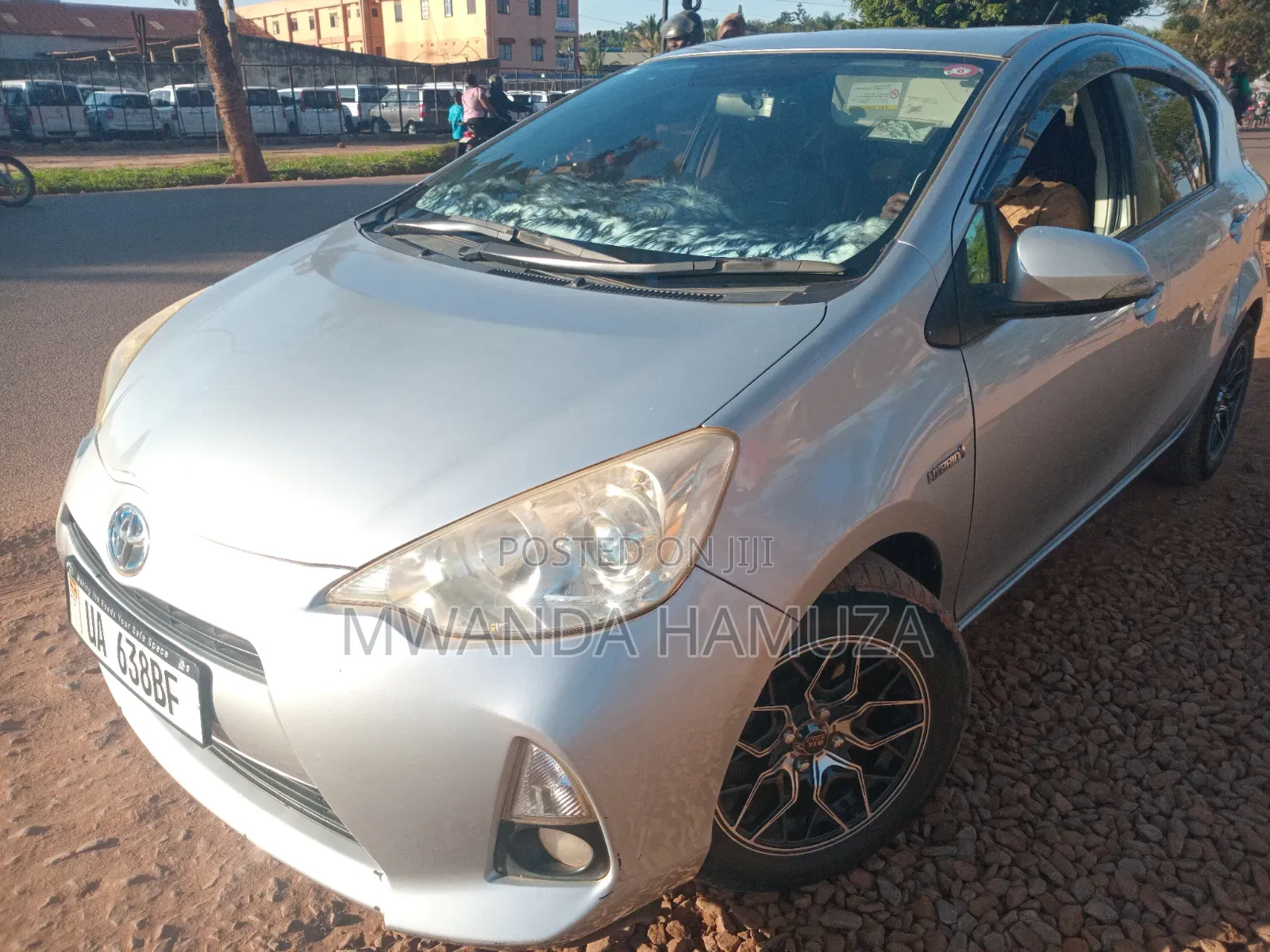 Toyota Aqua 2012 Silver