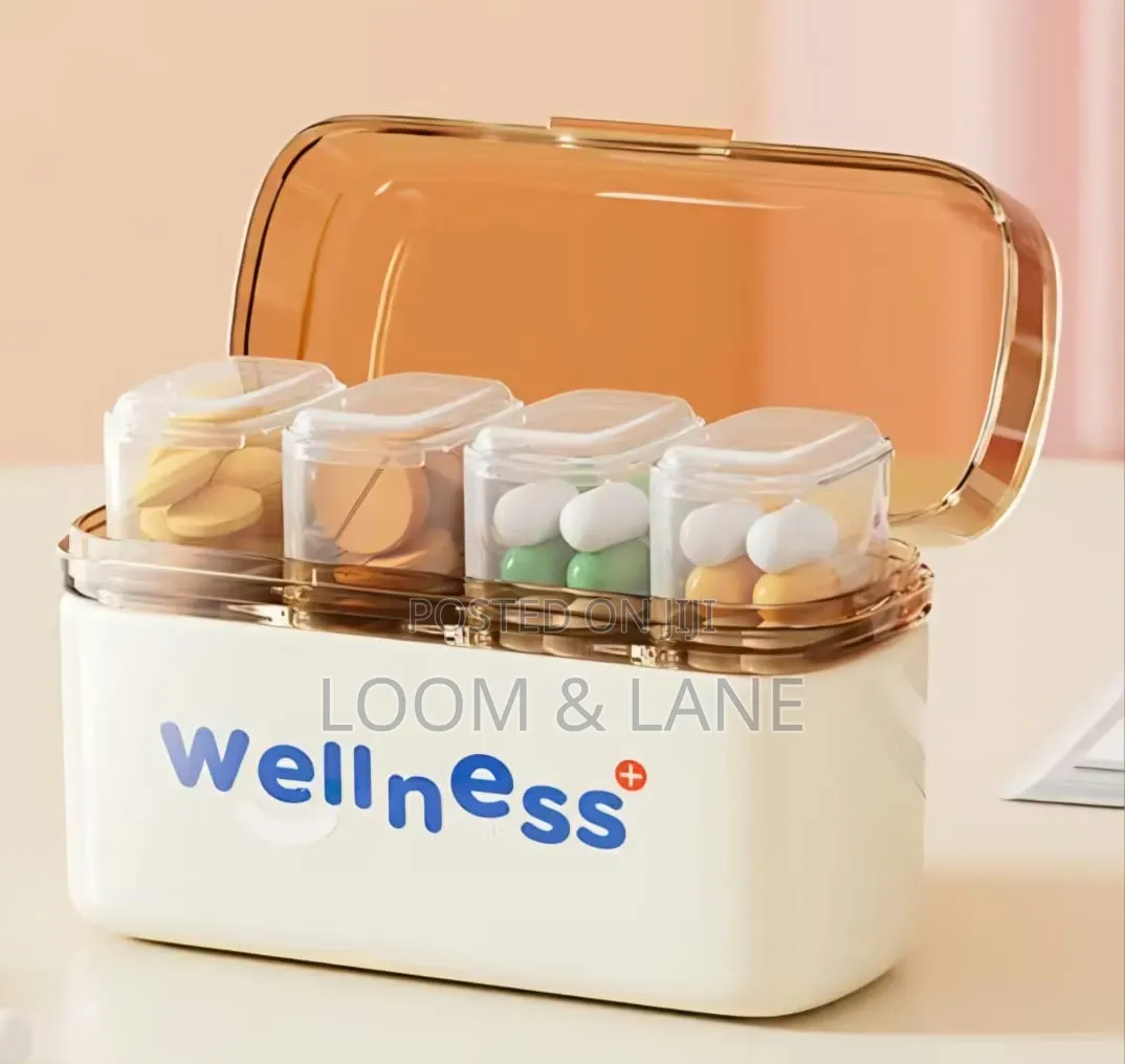 Portable Multi-Compartment Pill Organizer