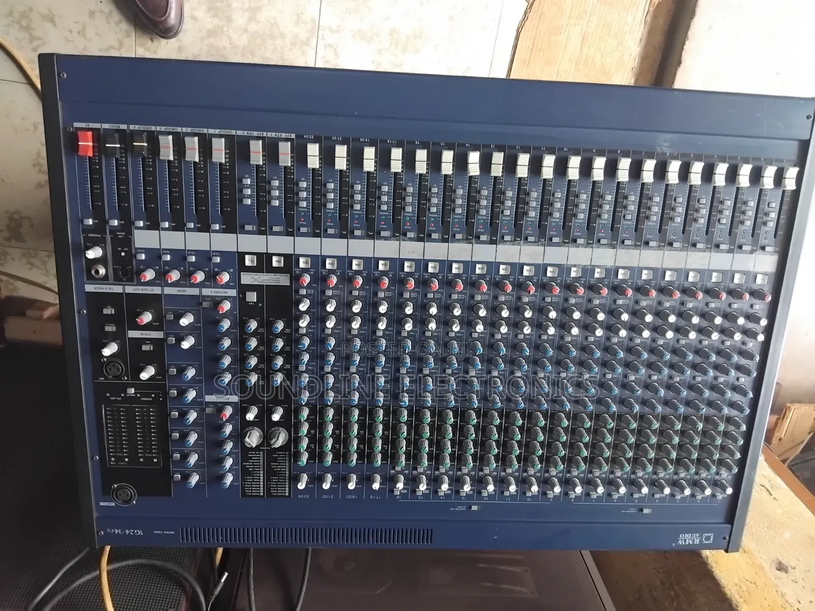 RMW Mg24 Mixer