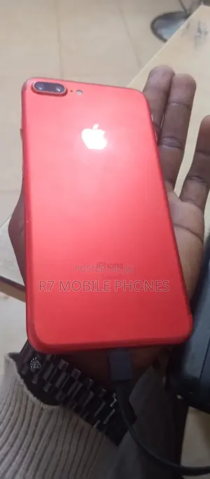 Apple iPhone 7 Plus 128 GB Red