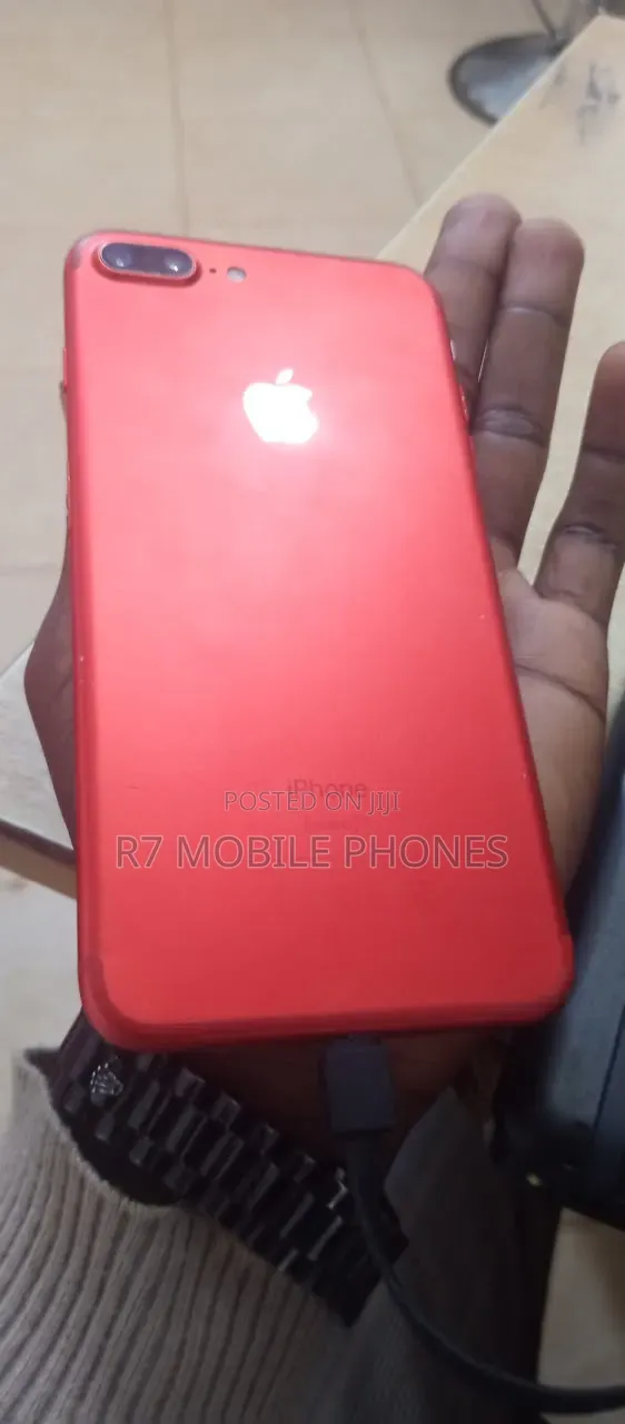 Apple iPhone 7 Plus 128 GB Red