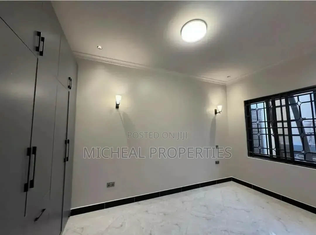 3bdrm House in Kira Murawa At 650M, Kawempe for sale