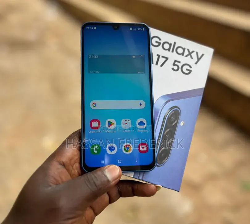New Samsung Galaxy A17 5G 256 GB Blue