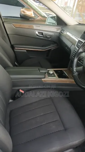 Mercedes-Benz E300 2011 White