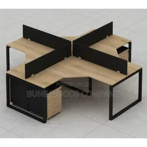 Curved 4people Seater Workstation Office Table