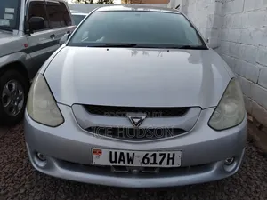 Toyota Caldina 2010 Silver