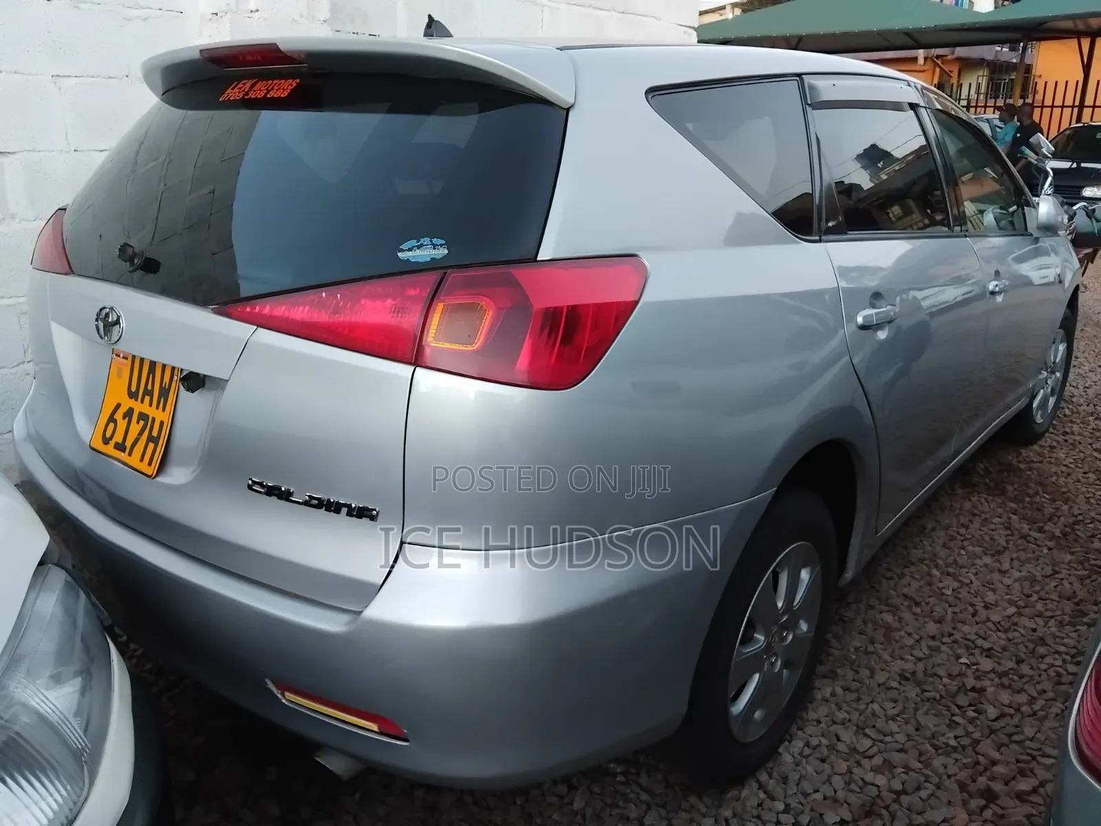 Toyota Caldina 2010 Silver