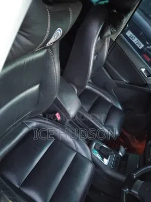 Volkswagen Tiguan 2011 Silver