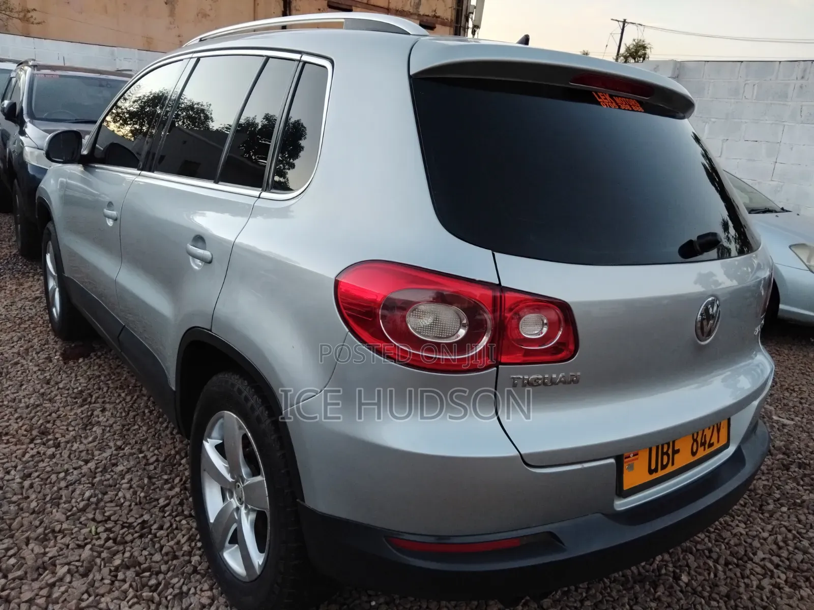 Volkswagen Tiguan 2011 Silver