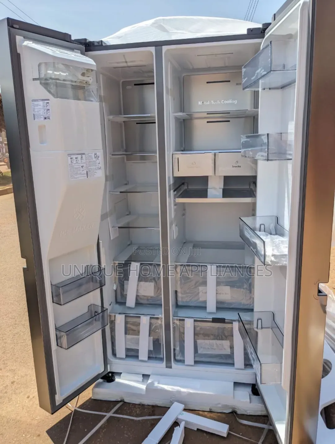 Hisense 720L Side by Side