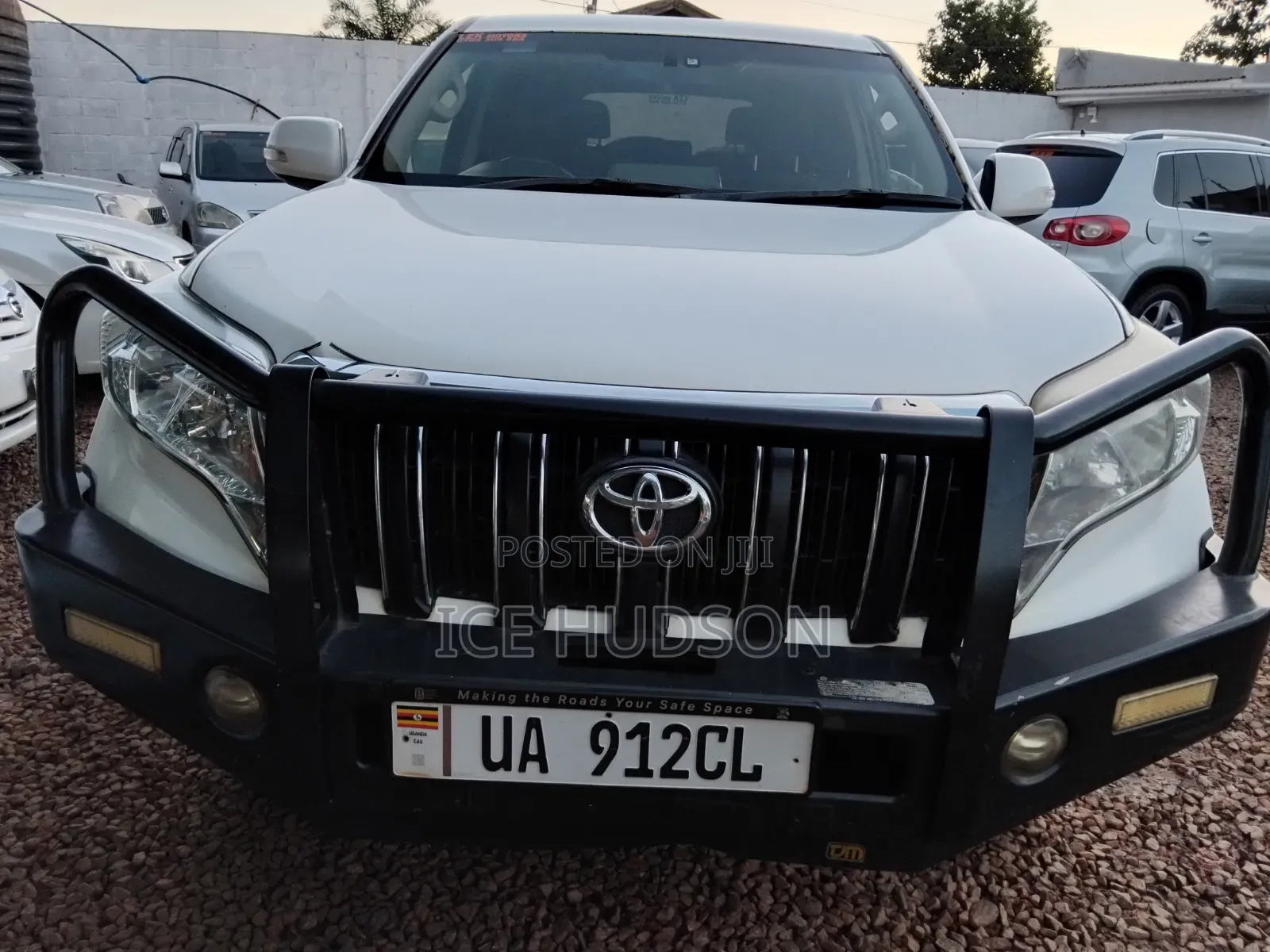 Toyota Land Cruiser Prado 2015 White