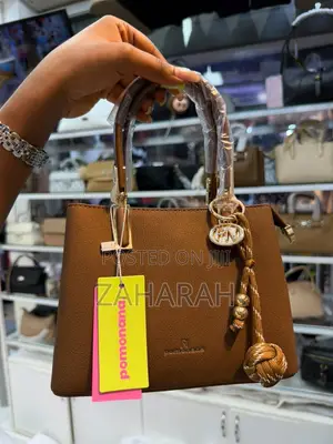 Pomonana Bags