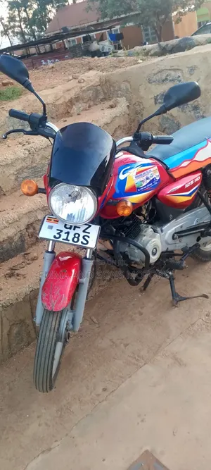 Bajaj Boxer 125 2023 Red