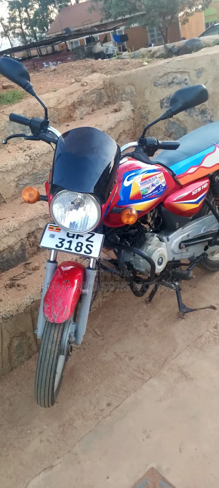 Bajaj Boxer 125 2023 Red
