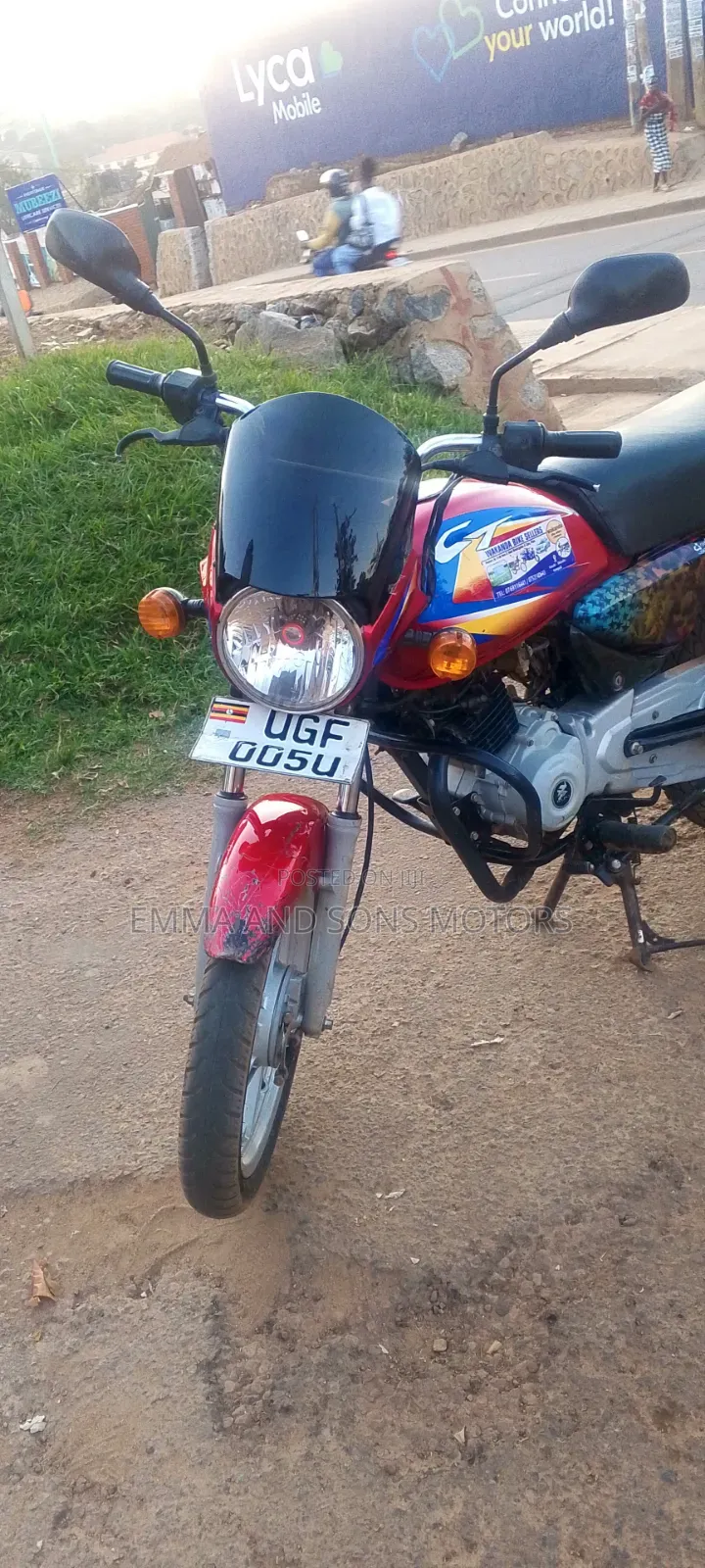 Bajaj Boxer 125 2024 Red
