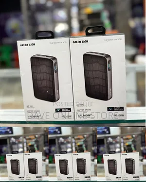 Green Lion Valmont 20000mAh PD 100W Power Bank in Black.