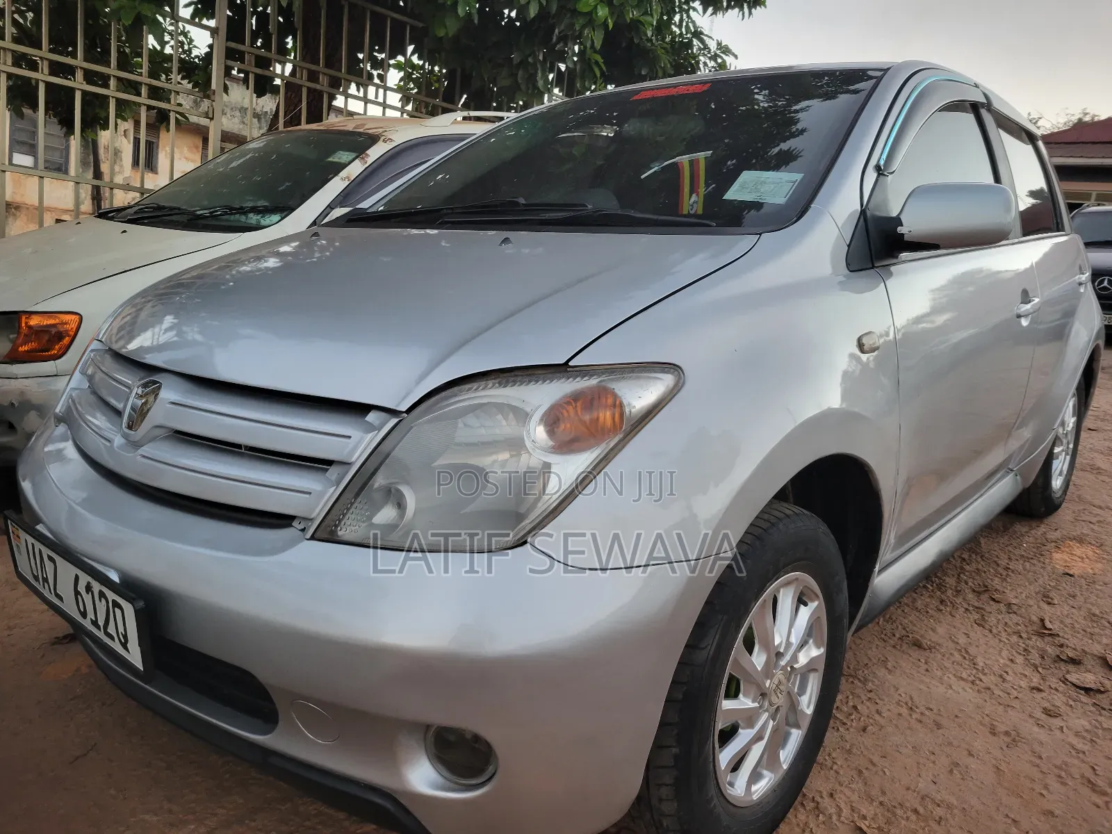 Toyota IST 2005 Silver