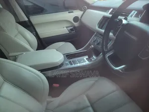 Land Rover Range Rover Sport HSE 4x4 (3.0L 6cyl 8A) 2016 Black