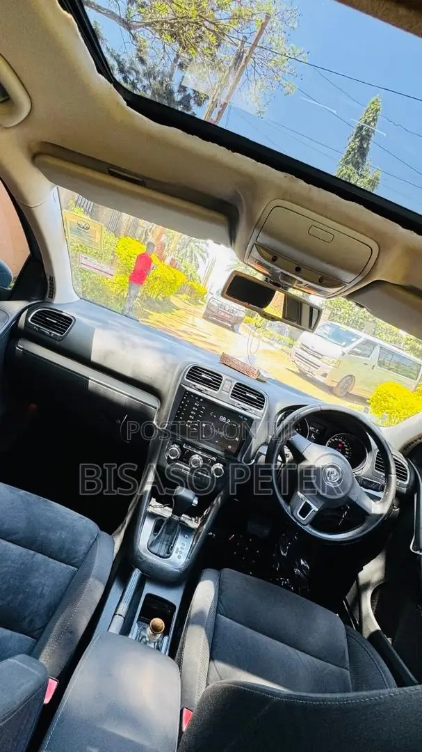 Volkswagen Golf 2008 Blue