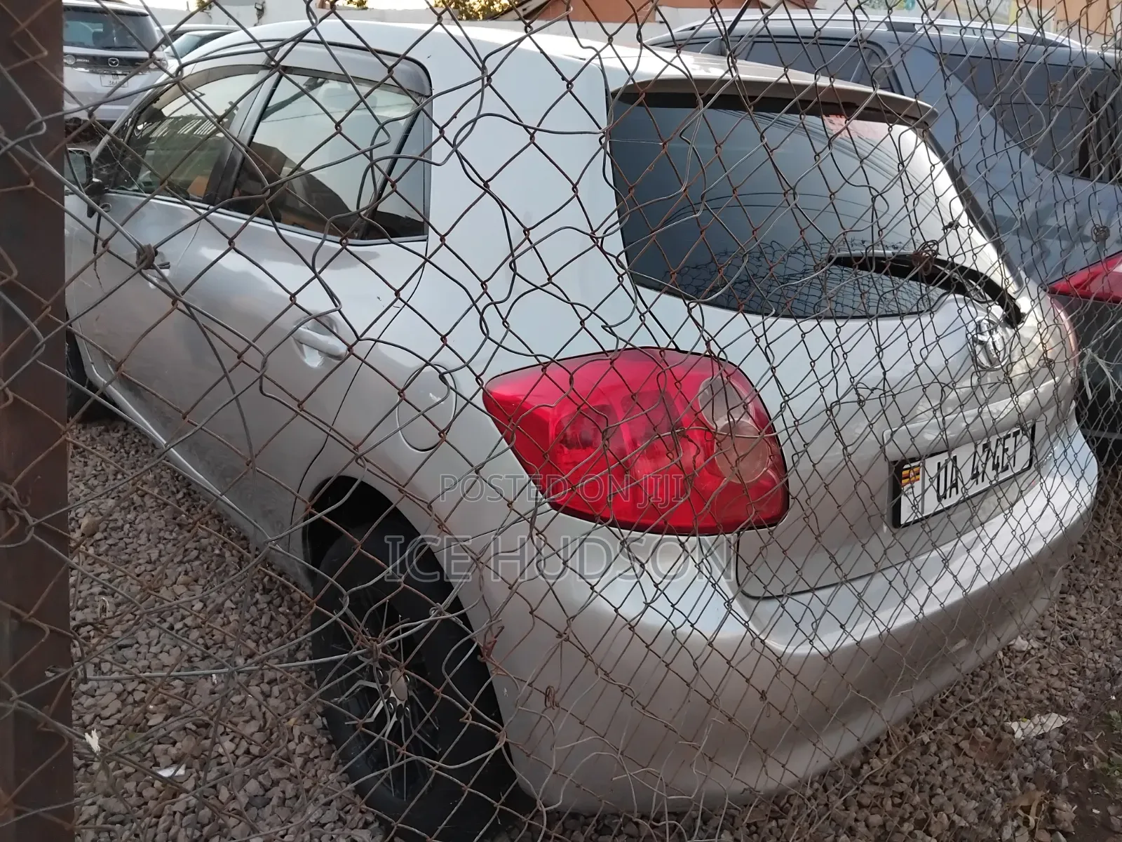 Toyota Auris 2015 Silver
