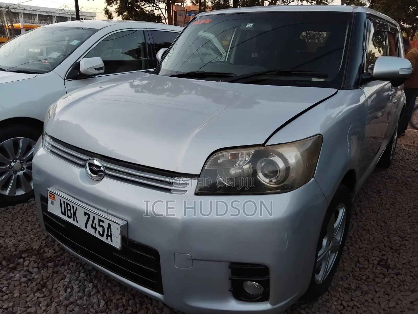 Toyota Corolla Rumion 2011 Ivory