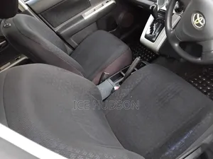 Toyota Corolla Rumion 2011 Ivory