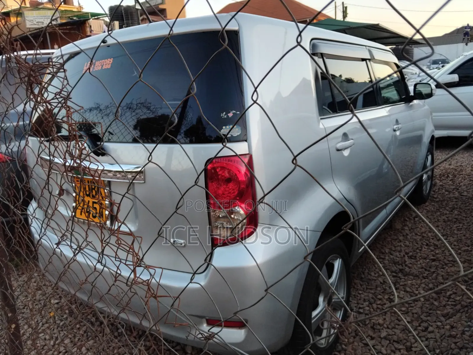 Toyota Corolla Rumion 2011 Ivory