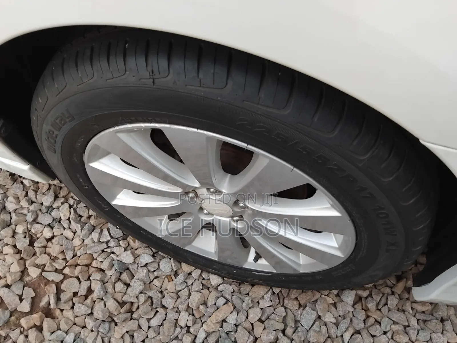Subaru Legacy 2015 White