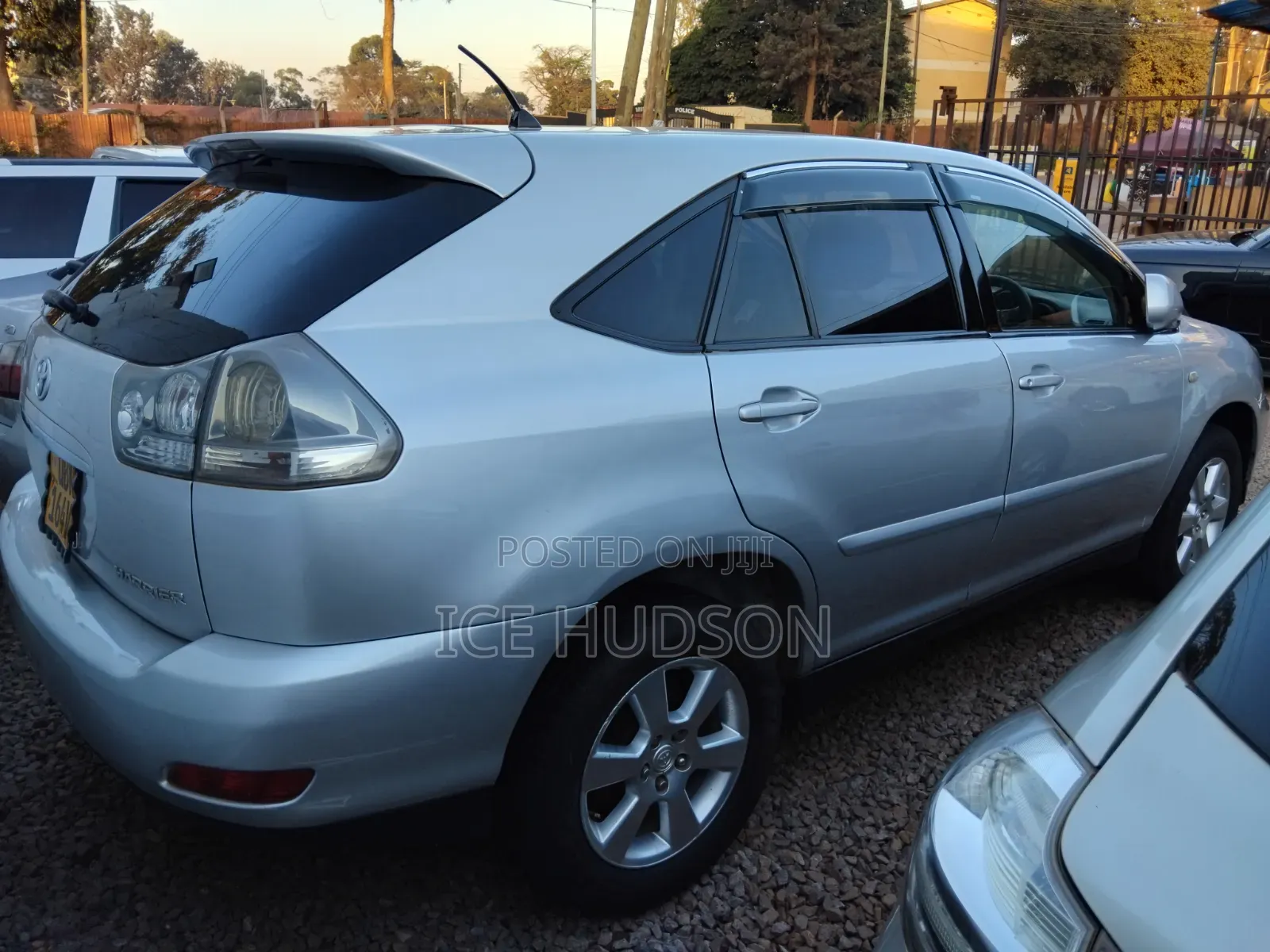 Toyota Harrier 2009 Teal