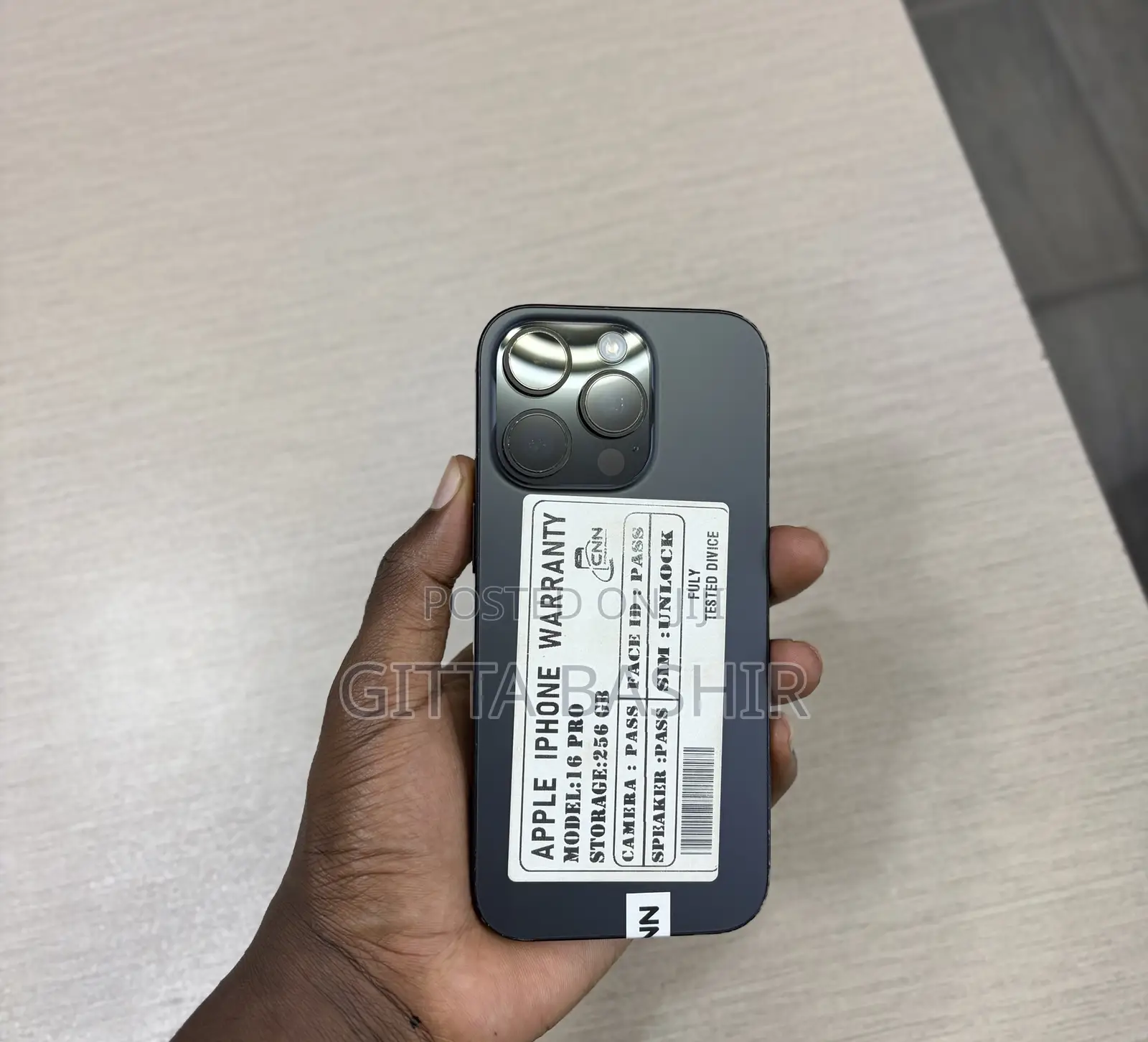 Apple iPhone 16 Pro 256 GB Black