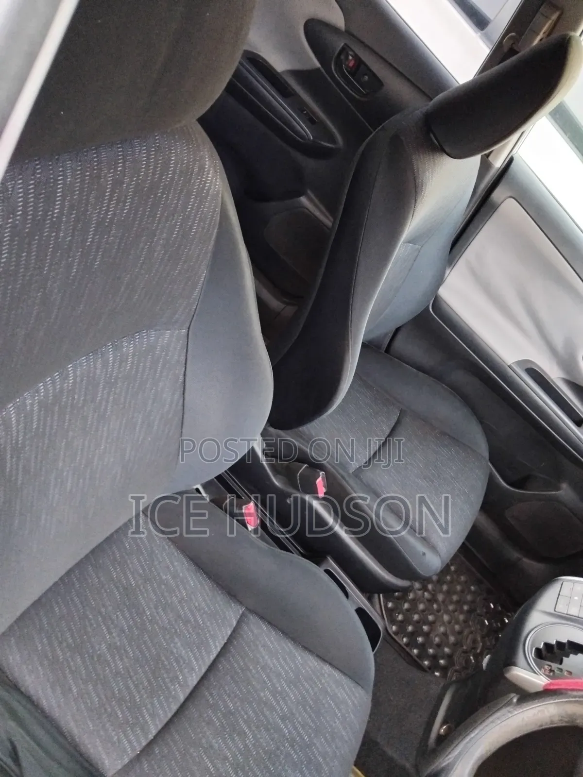 Toyota Wish 2013 Silver