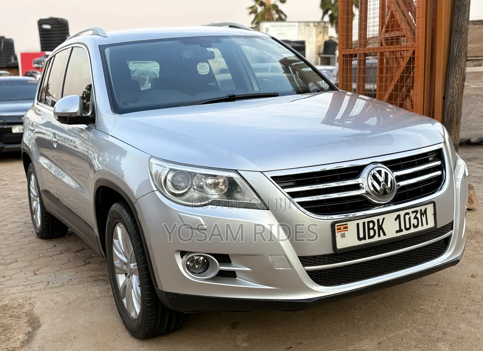 Volkswagen Tiguan S 2010 Silver
