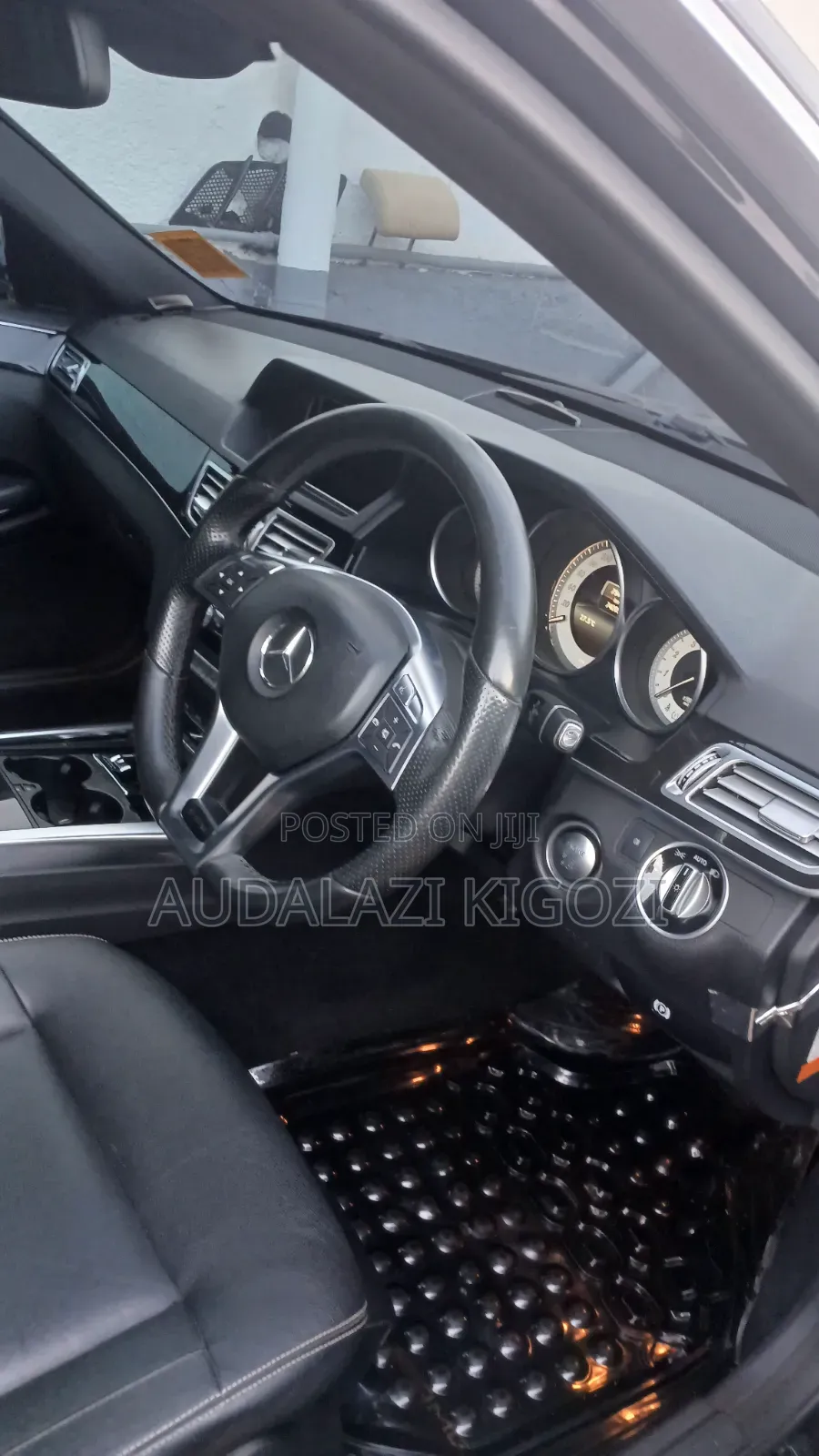 Mercedes-Benz E250 SV Premium 2014 Black
