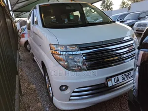 Nissan Elgrand 2018 White