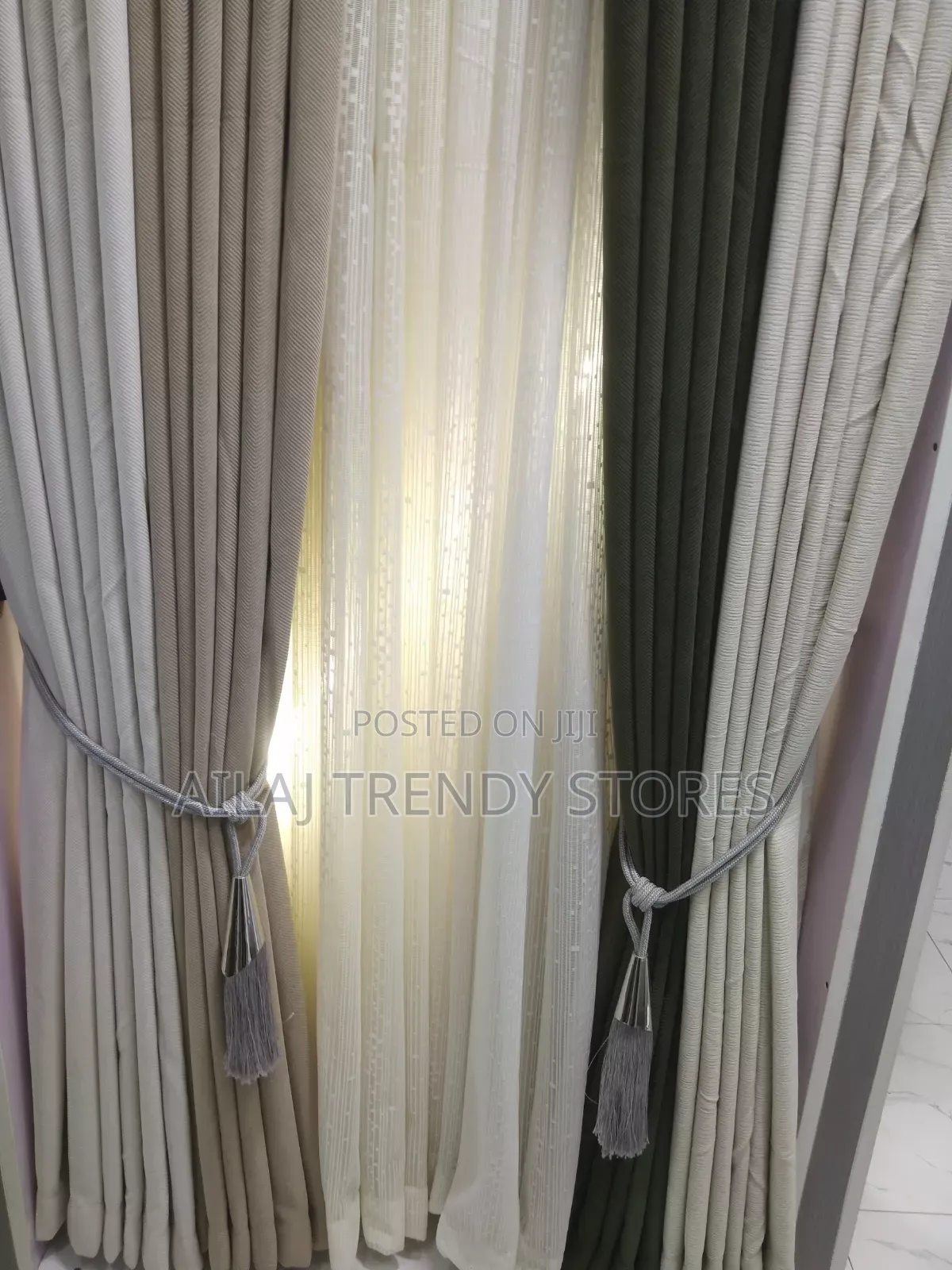 Decent Curtain Looks Per Metre
