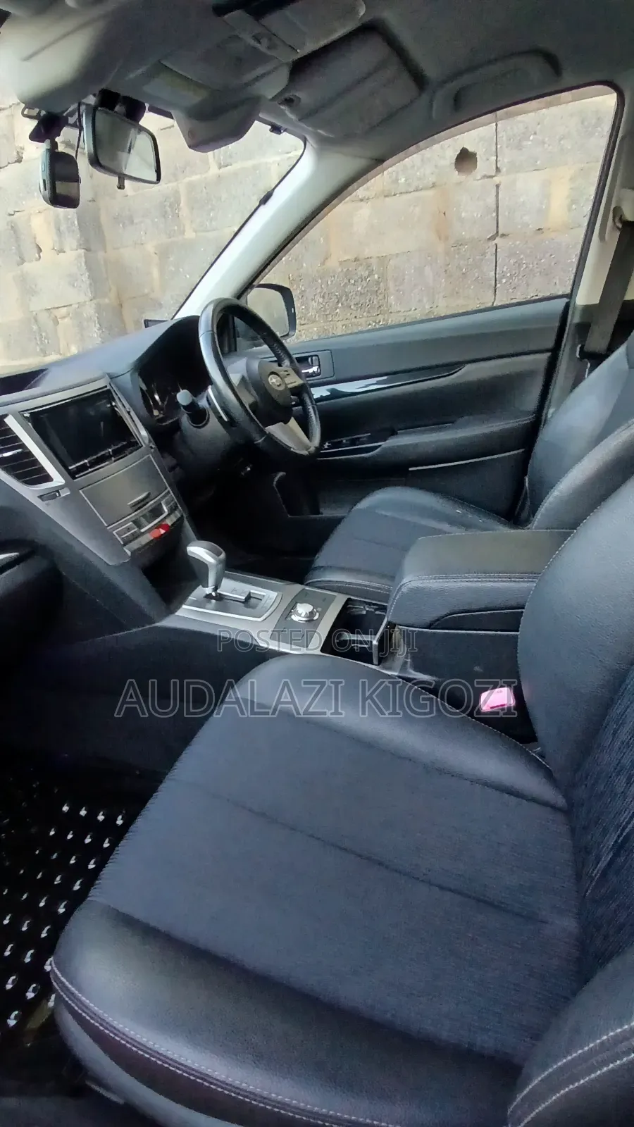 Subaru Outback 2011 White