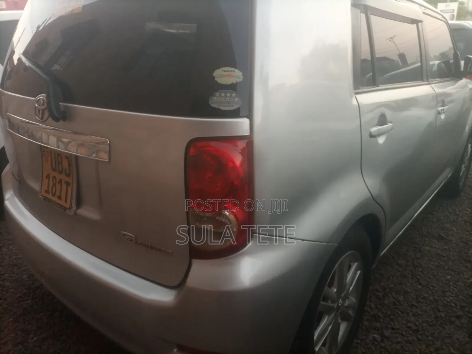 Toyota Corolla Rumion 2009 White