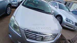 Toyota Premio 2009 Silver