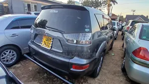 Mitsubishi Outlander 2009 Gray