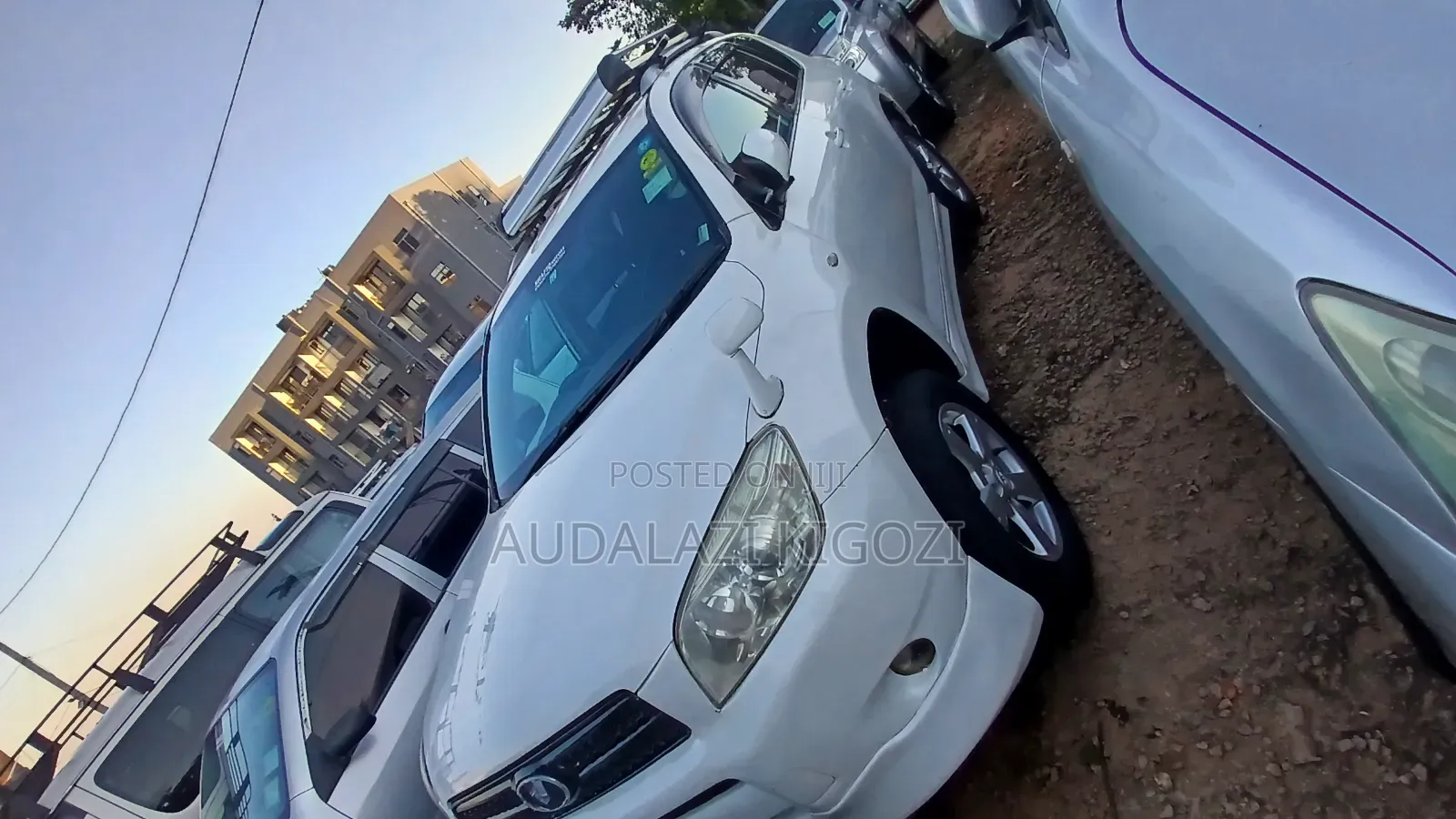 Toyota RAV4 2010 White