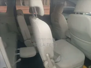 Toyota Passo Sette 2010 Silver