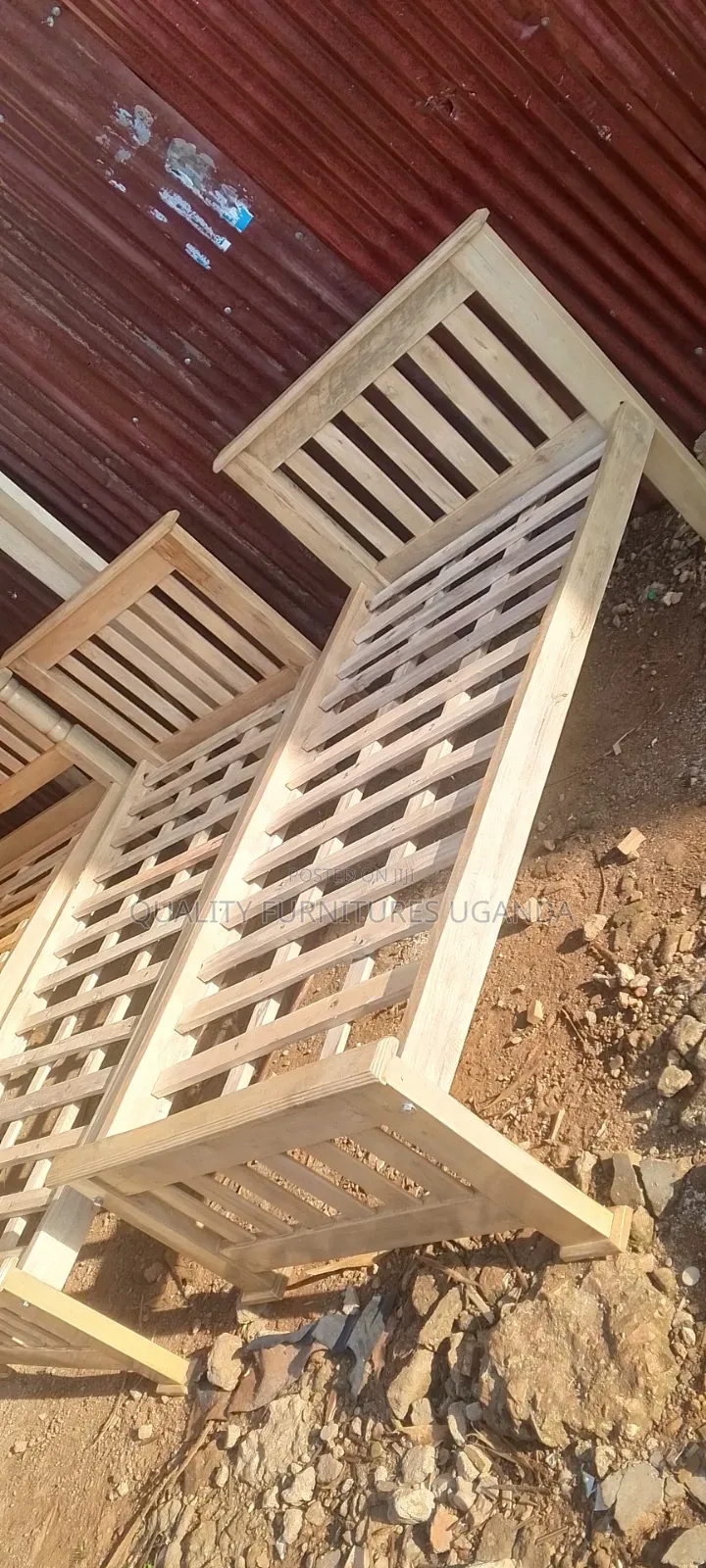 Single Queen Bed/3 by 6 Bed