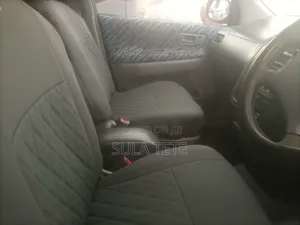 Toyota Ipsum 1999 Blue