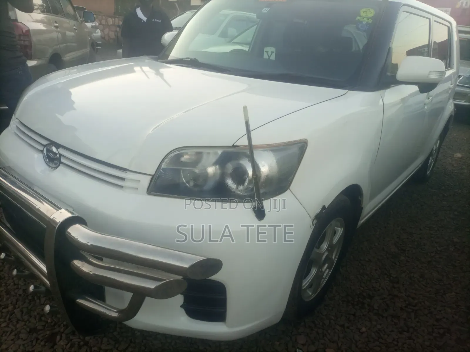 Toyota Corolla Rumion 2009 White
